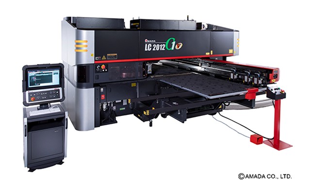 パンチレーザー複合機　アマダ LC2012C1NT