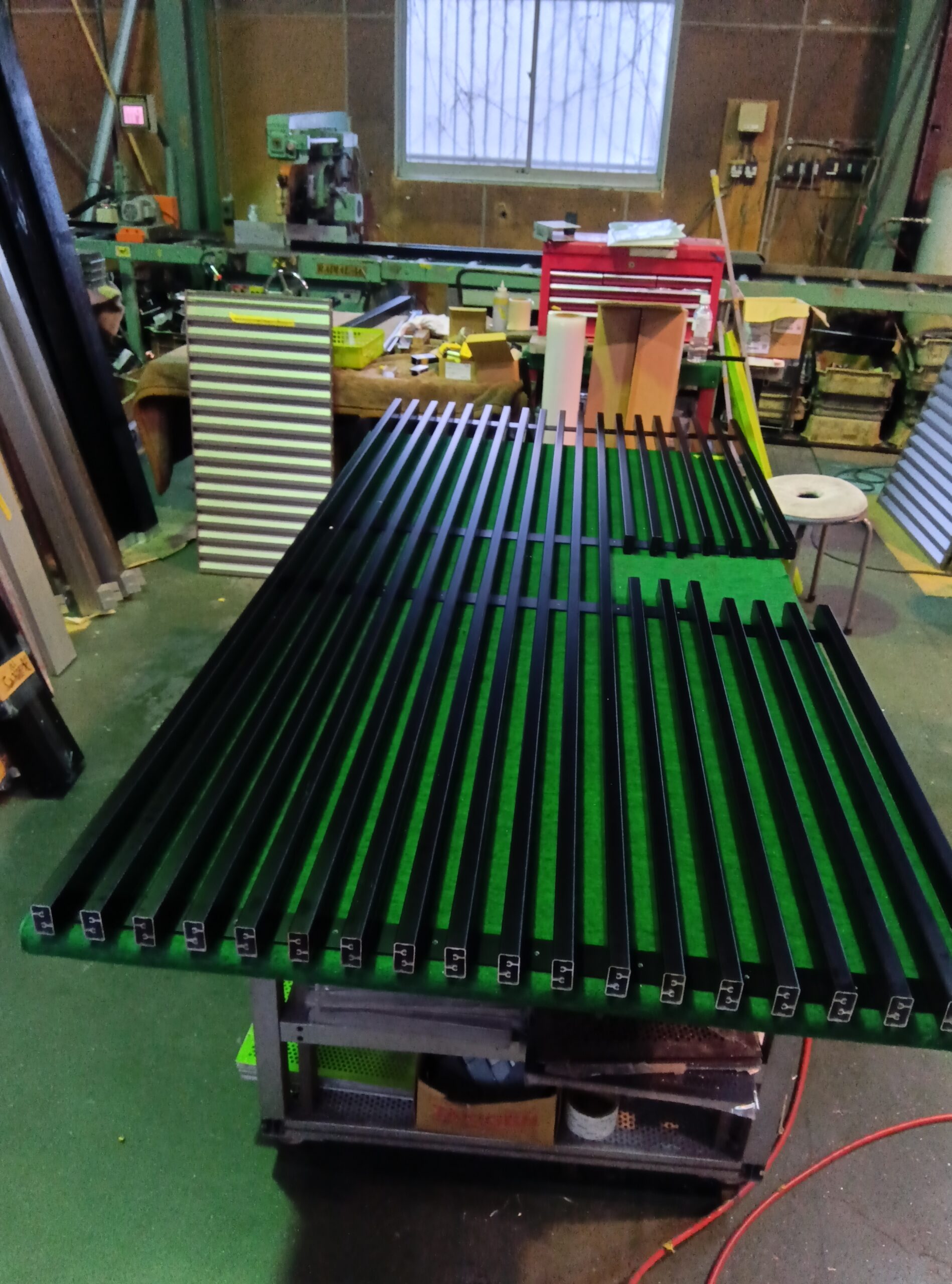 アルミ型材加工＿デザインフェンス②